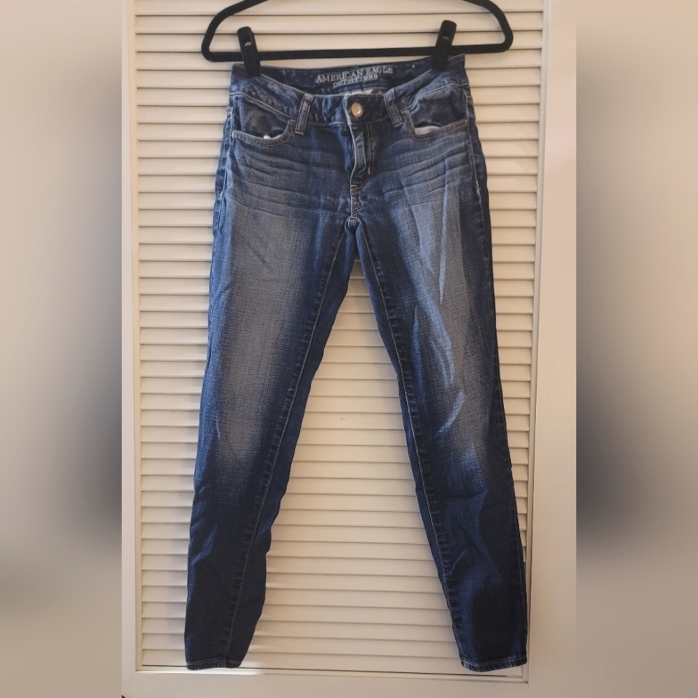 American Eagle Outfitters- Super Stretch Skinny Jeans With Pockets